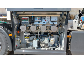 Tank truck SCANIA P370: picture 2