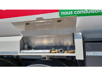 Tank truck SCANIA P370: picture 4