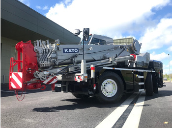 Mobile crane KATO CR-250Rv  - 25 Ton City Crane: picture 3