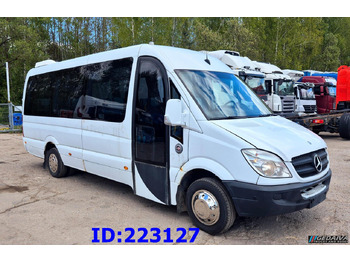 Coach MERCEDES-BENZ Sprinter 518