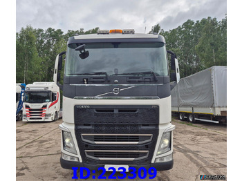 Hook lift truck VOLVO FH13 540HP 8x2  Hook lift (2axles steering - 2 axles lifting): picture 2
