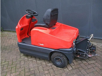Tow tractor LINDE P60