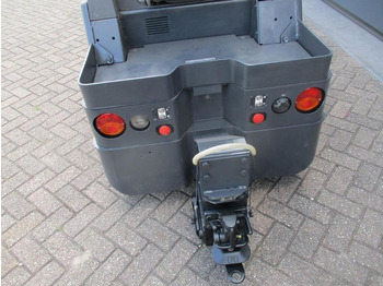 Tow tractor Linde P 60: picture 5 Tow tractor Linde P 60: picture 5