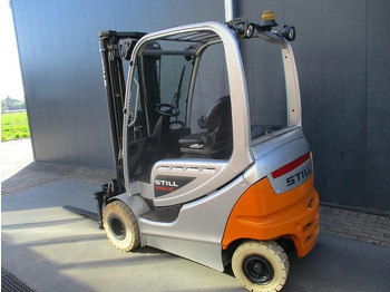 Electric forklift STILL RX60