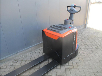Pallet truck Toyota LPE 250: picture 2