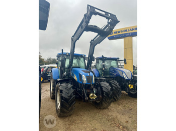 Farm tractor NEW HOLLAND T6070