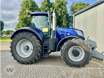 Farm tractor NEW HOLLAND T7.270