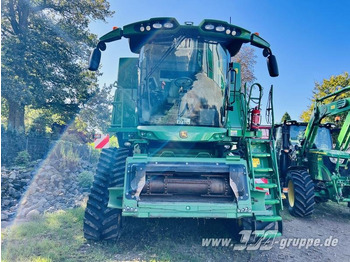 Combine harvester John Deere S780: picture 3
