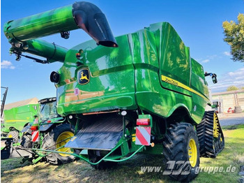 Combine harvester John Deere S780: picture 4
