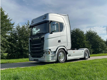 Tractor unit SCANIA S 660 V8