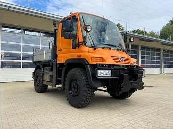 Municipal/ Special vehicle UNIMOG U300