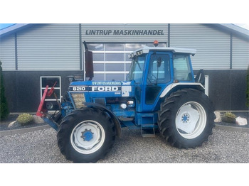 Farm tractor FORD
