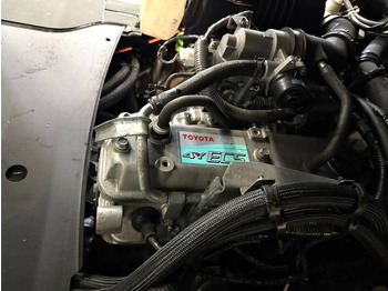 LPG forklift Toyota 10860 - 02-8FGF25: picture 4