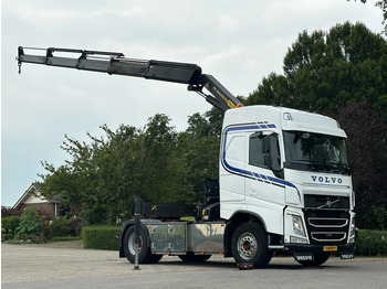 Tractor unit VOLVO FH 460