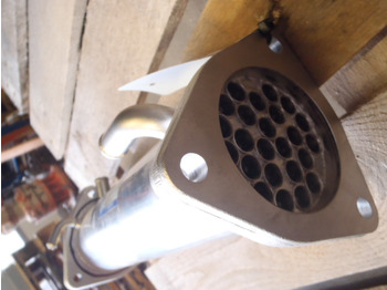 EGR cooler for Agricultural machinery Case 8976067182: picture 2