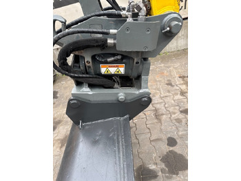 Mini excavator Wacker Neuson EZ 80: picture 4