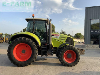 Farm tractor CLAAS Axion