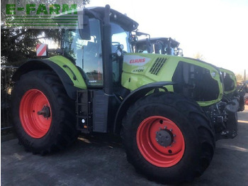 Farm tractor CLAAS Axion 810