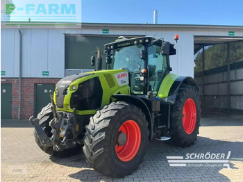 Farm tractor CLAAS Axion 810