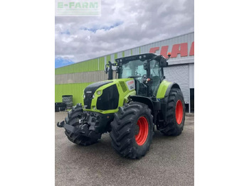 Farm tractor CLAAS Axion 830