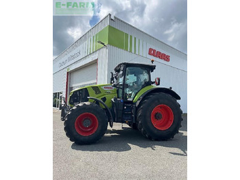 Farm tractor CLAAS Axion 870