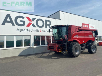 Combine harvester CASE IH Axial-Flow