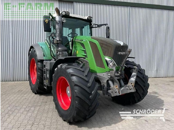 Farm tractor FENDT 824 Vario