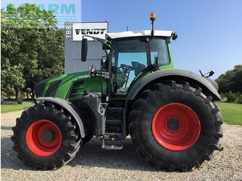 Farm tractor FENDT 828 Vario