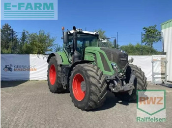 Farm tractor FENDT 933 Vario