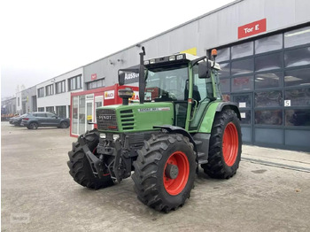 Farm tractor FENDT