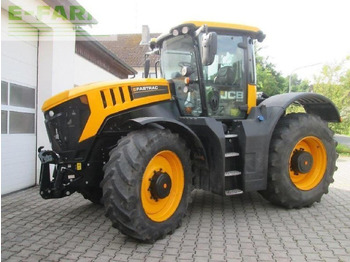 Farm tractor JCB
