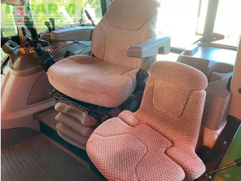 Farm tractor John Deere 5100r: picture 4 Farm tractor John Deere 5100r: picture 4