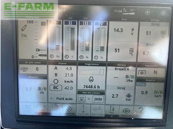 Farm tractor JOHN DEERE 6215R