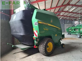 Square baler JOHN DEERE