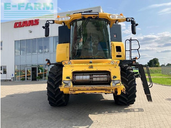 Combine harvester New Holland cr9090: picture 2