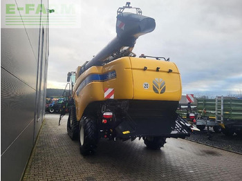 Combine harvester New Holland cx 8.80 raupe: picture 5