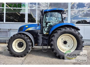 Farm tractor NEW HOLLAND T6000