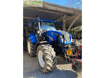 Farm tractor NEW HOLLAND T6
