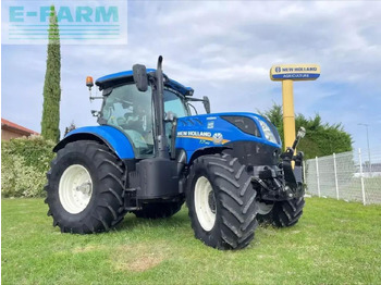 Farm tractor NEW HOLLAND T7