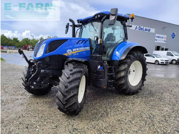 Farm tractor NEW HOLLAND T7