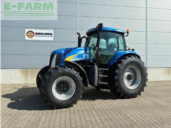Farm tractor NEW HOLLAND