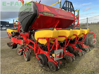 Precision sowing machine VÄDERSTAD