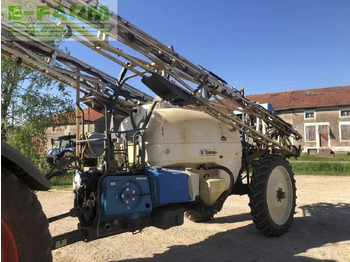 Trailed sprayer meteor + 4100: picture 2
