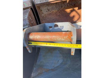 Attachment Kinshofer 50 cm Tieflöffel mit Lehnhoff MS01 Aufnahme: picture 3
