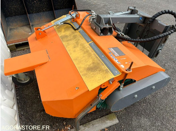 Road sweeper