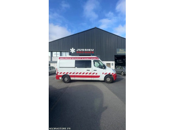 Ambulance RENAULT Master