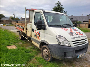 Tipper van Iveco 35c12: picture 2