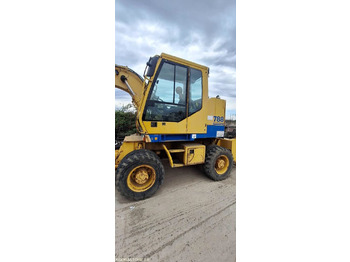Wheel excavator CASE 788