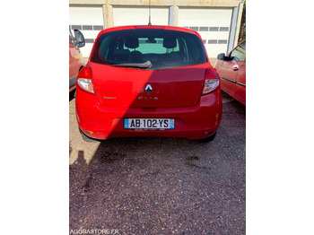 Car RENAULT