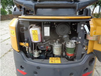 Mini excavator XCMG XE18: picture 5